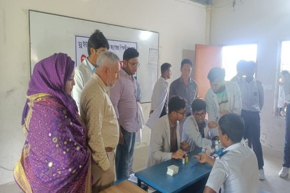 ''দর্পণ''-এর উদ্যোগে 'ফ্রি ব্লাড গ্রুপ ক্যাম্পেইন'