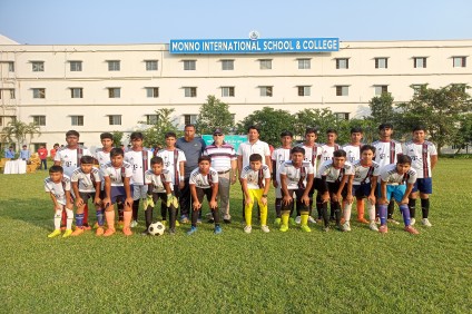 'মরহুম হারুণার রশিদ খান মুন্নু স্মৃতি ফুটবল টুর্নামেন্ট-২০২৩'
