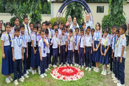 'ক্যাফে টেবিল' উদ্বোধন